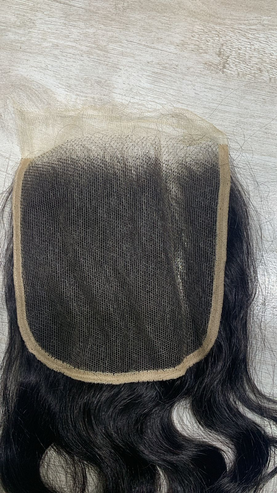 55 wavy HD Closure