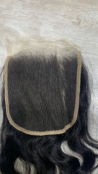 55 wavy HD Closure